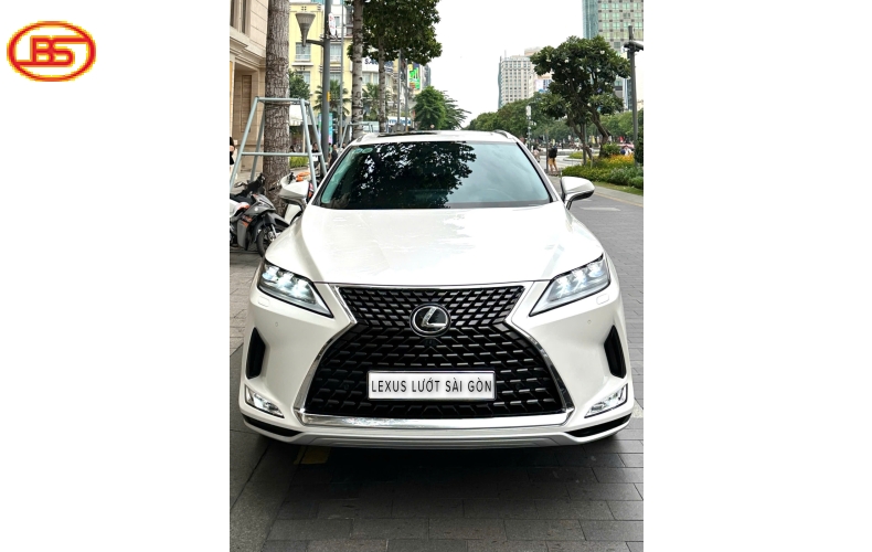 Lexus RX300 2020 odo 64.000km Trắng nội thất nâu