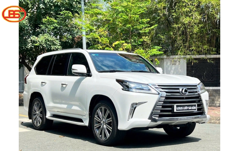 Siêu phẩm LX570 2015 lướt 57.000km