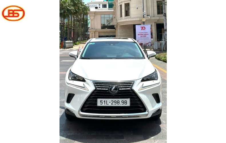 SIÊU PHẨM NX300 SX2021 DUY NHẤT TRÊN THỊ TRƯỜNG CHUYỂN NHƯỢNG XE NX300 LƯỚT